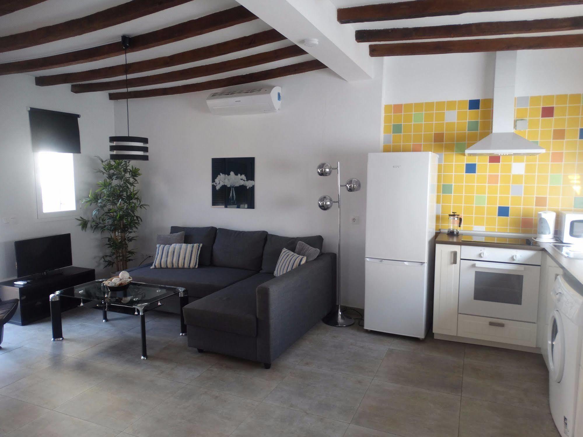 Malaga Apartamentos - Nuno Gomez, 24 Eksteriør billede