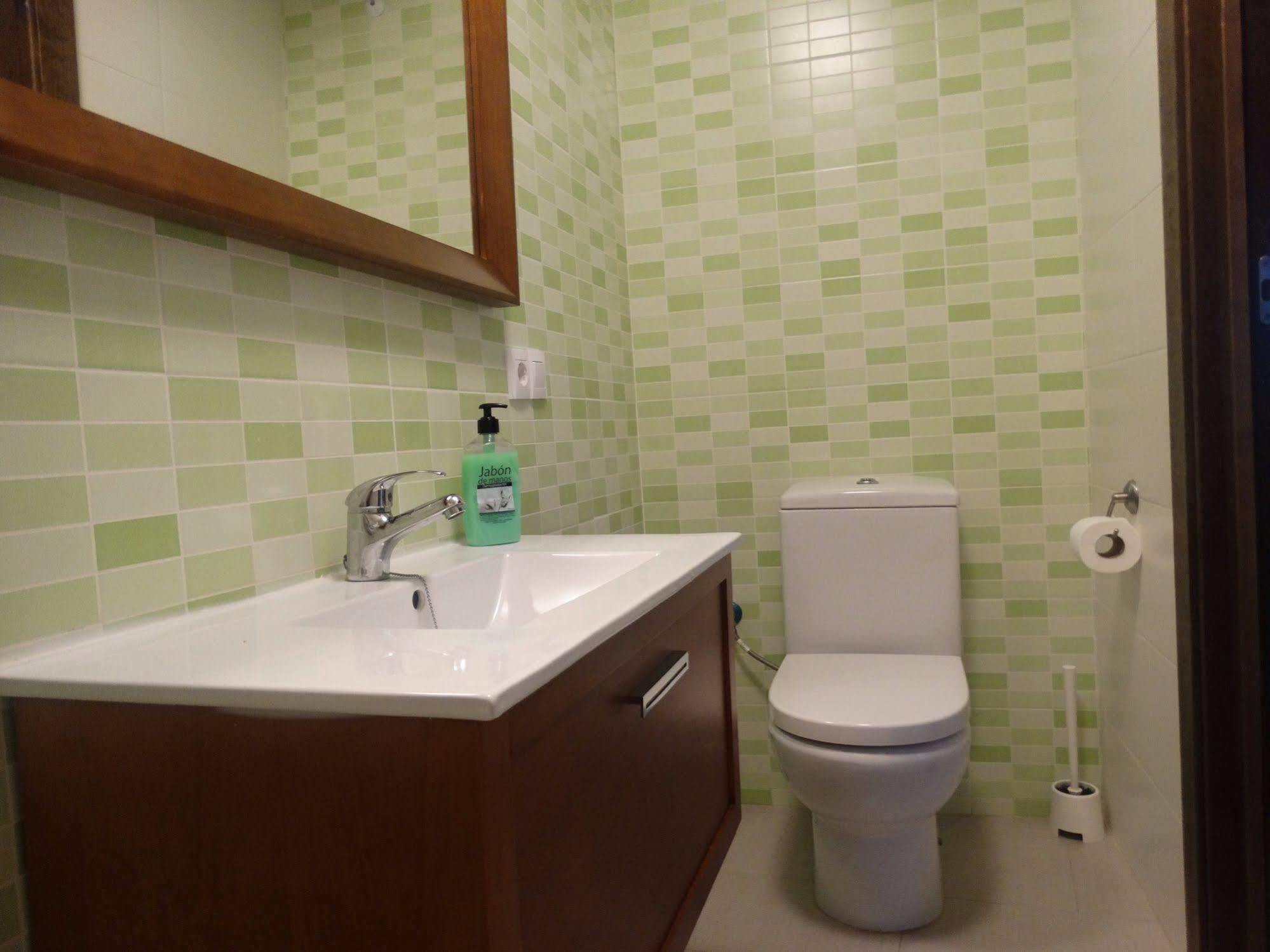 Malaga Apartamentos - Nuno Gomez, 24 Eksteriør billede